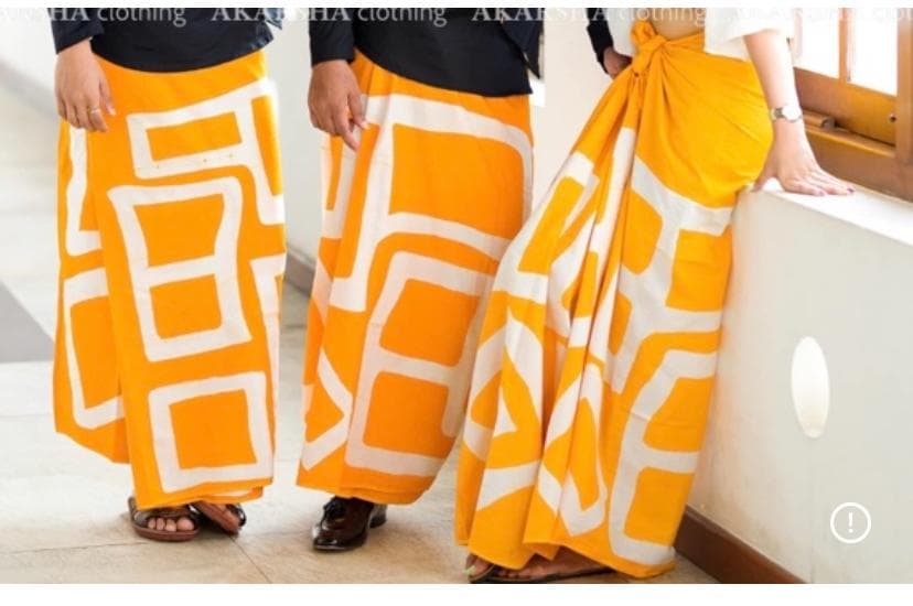 Matching Batik Sarong & Lungi Pairs thumbnail 7